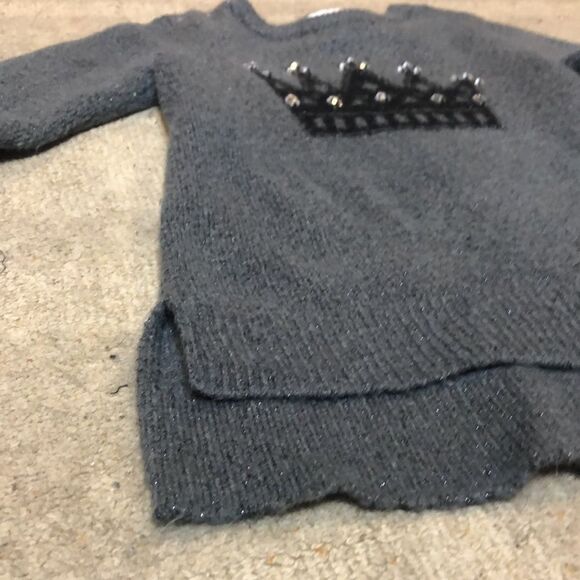 Bedazzled Crown Sparkly Sweater | Size M - Picture 7 of 7